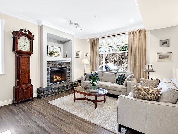 4th image of 13250 239b St