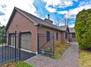 704 Newport Rd, Stroudsburg, PA 18360