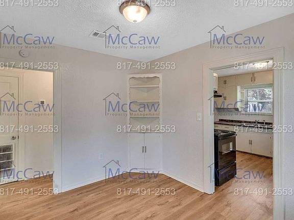 4th image of 316 W Avenue D