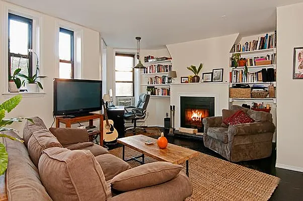 Sold by Temple Morrow LLC | media 13