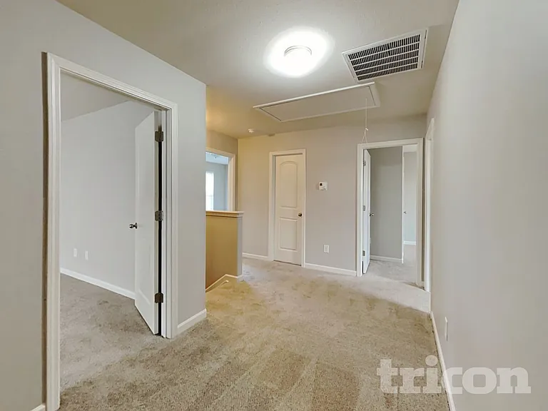 4114 Vershire Ave — Photo 17