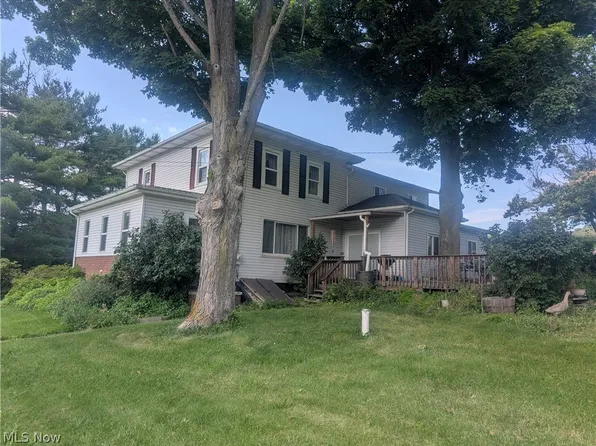 2011 Gordon Rd NW, Dover, OH 44622