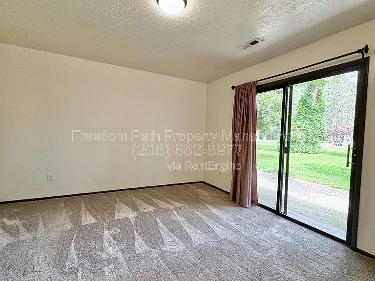2707 W Fairway Dr — Photo 12