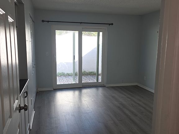 5th image of 1614 39th Avenue Dr E #1614