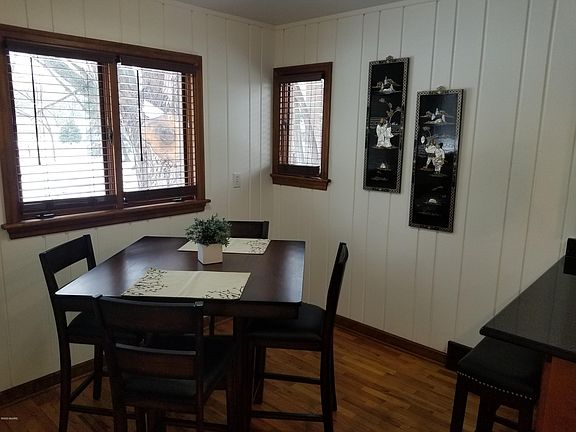 4th image of 5206 Angling Rd
