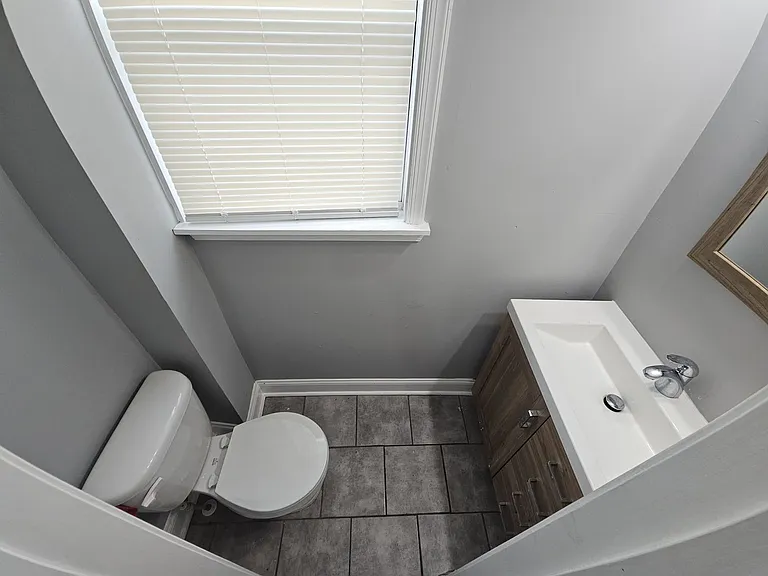1246 Cleveland St — Photo 9
