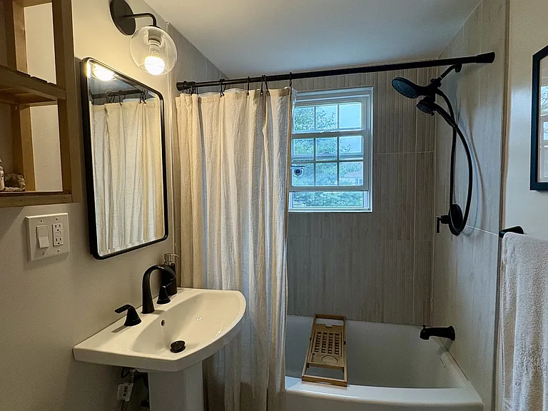 9 Larkin Ln — Photo 10