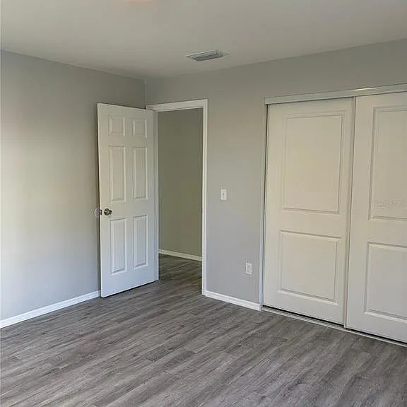 190 W Ventris Ave — Photo 19