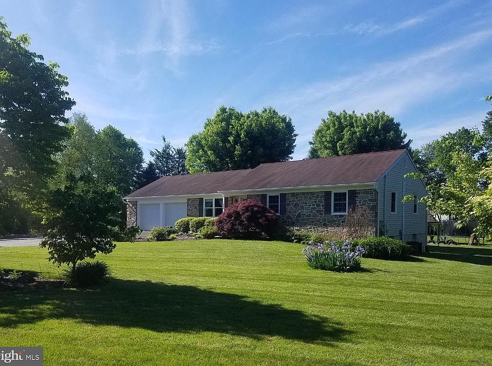 1st image of 126 Clearview Dr