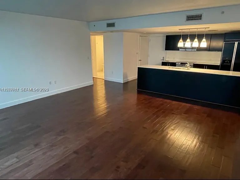 665 NE 25th St #1102 — Photo 6