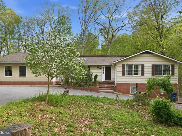 17107 Overhill Rd, Rockville, MD 20855