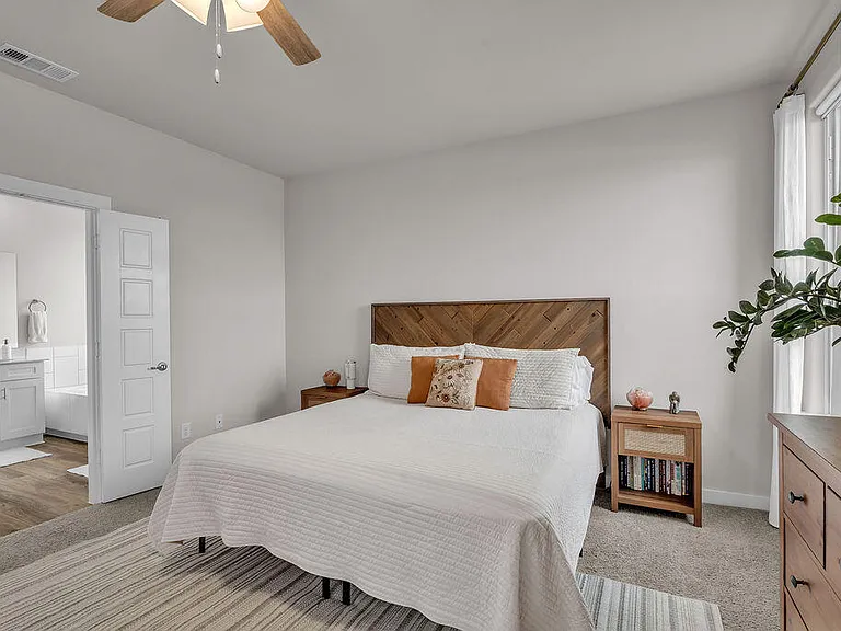 7012 Expedition Dr — Photo 30
