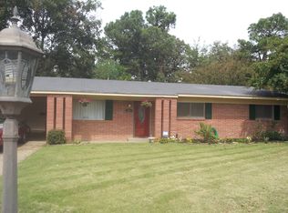 186 Primrose St, Greenville, MS 38701