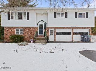 294 Swaggertown Rd, Glenville, NY 12302