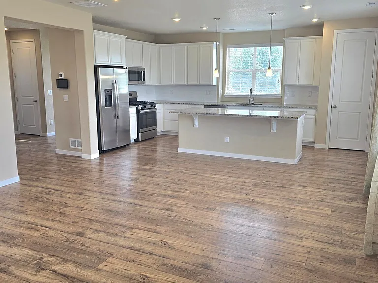 9825 Geneva Creek Ln — Photo 6