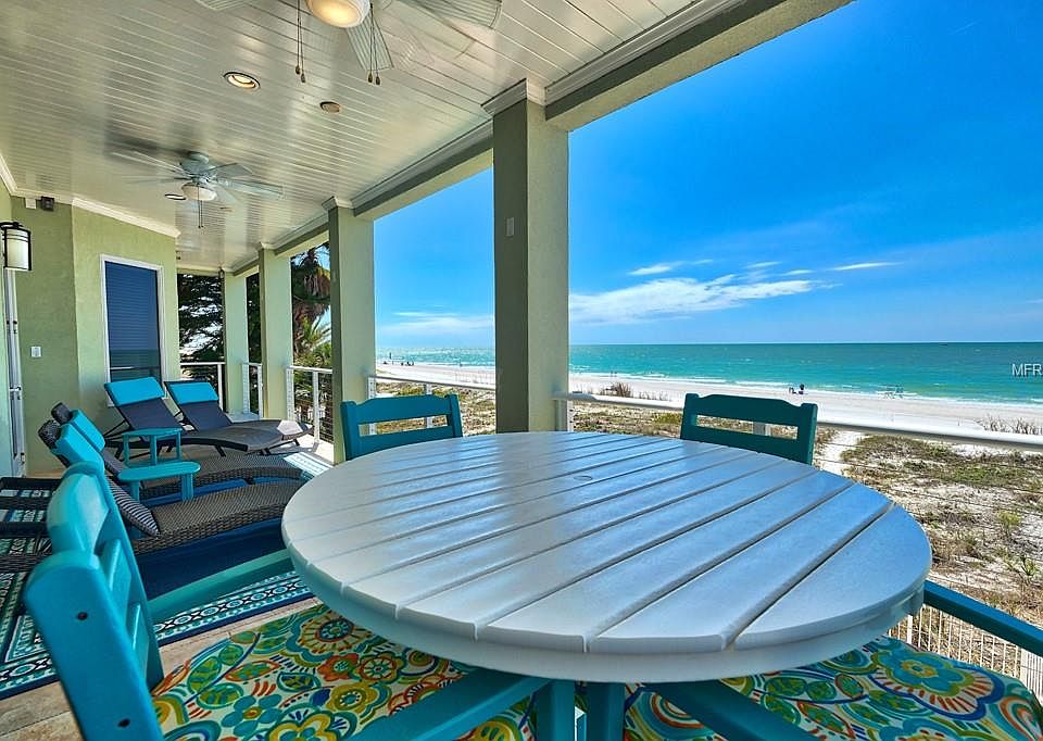 18270 Sunset Blvd, Redington Shores, FL 33708 | Zillow