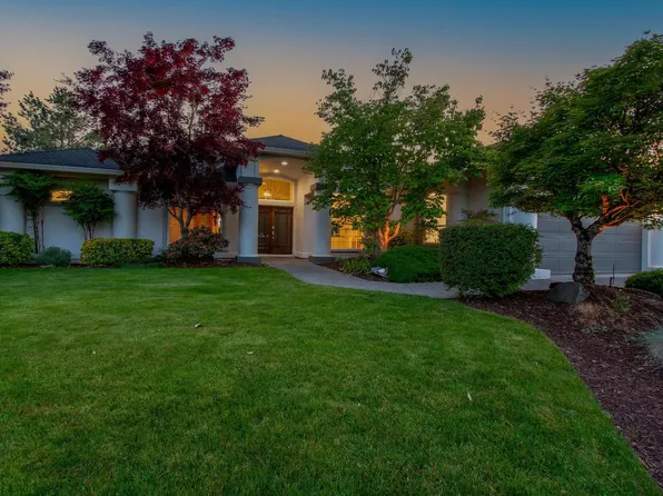 222 Prairie Lndg, Eagle Point, OR 97524