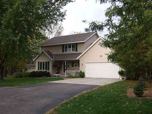 1st image of 642 Kings Dr