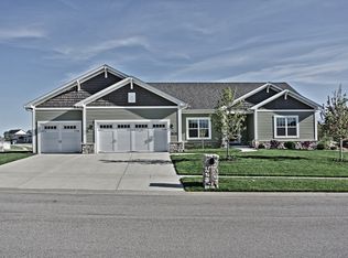 1415 Gambier Terrace Ct, O'Fallon, IL 62269