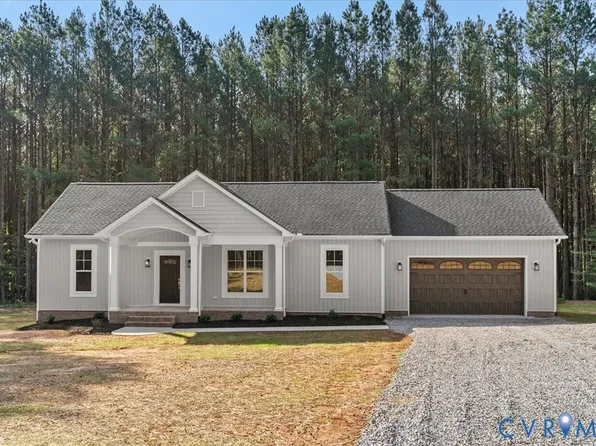 813 Granite Hall Dr, Boydton, VA 23917