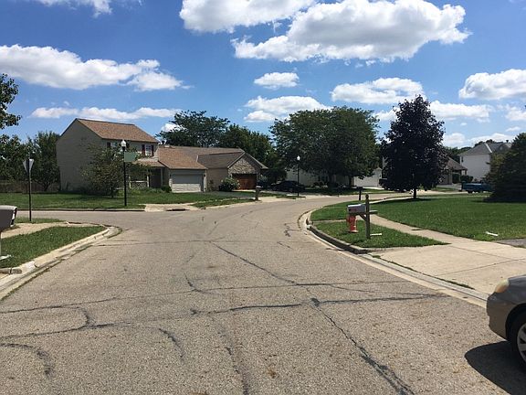 4th image of 4236 Shady Meadows Dr