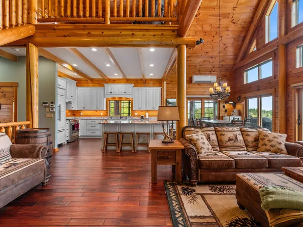 70 Peak Vista Lane, Madison, NH 03849