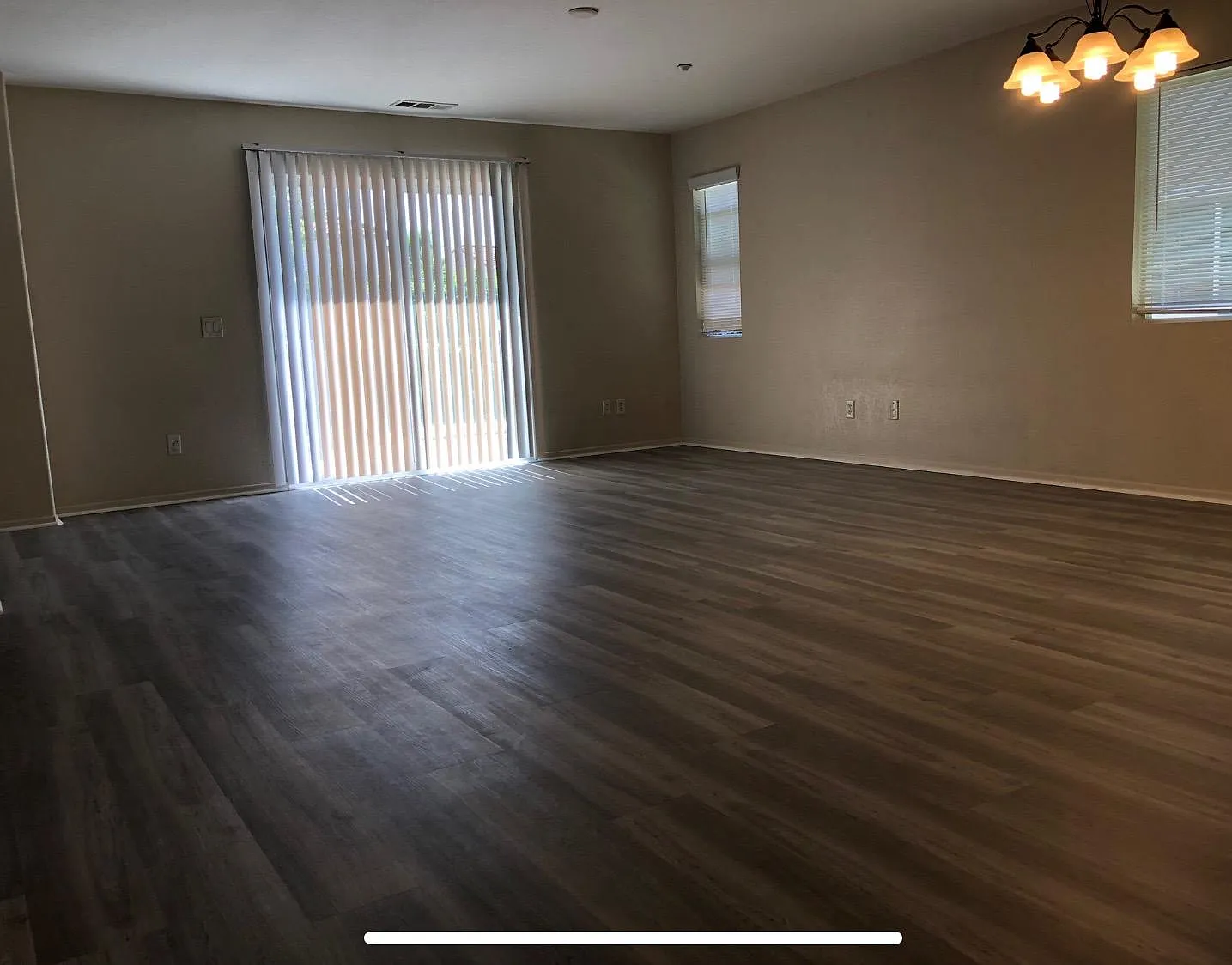 2 bed, 2.5 bath, 1444 sqft, $2,400 — Photo 3