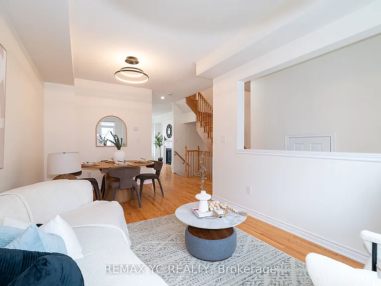 58 Sandwell St — Photo 4