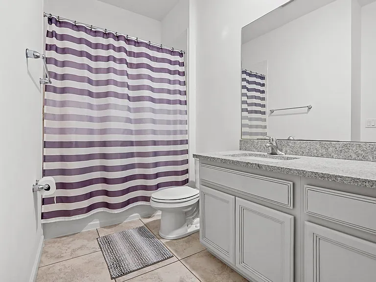 1826 Lake Cove Dr — Photo 24