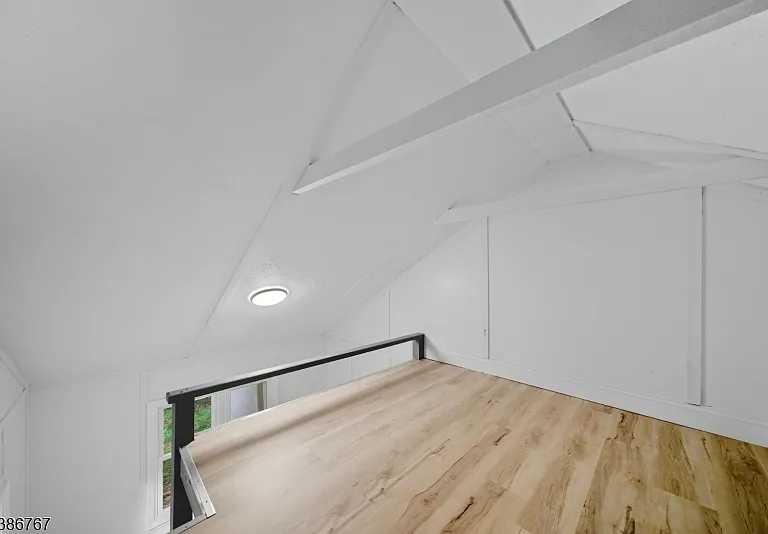 330 Springbrook Trl — Photo 25