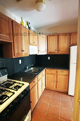 Rented by J Misrahi Realty Corp | media 21