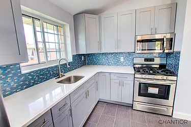 Sold by Chantior Real Estate LLC