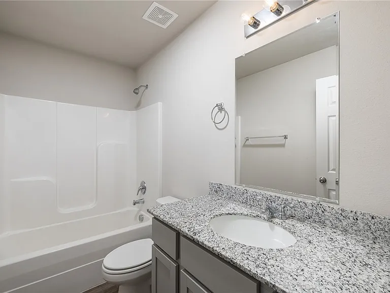 899 E Sparrow Cir — Photo 20