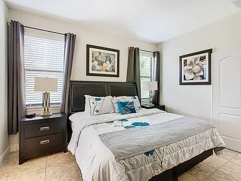8137 Roseville Blvd — Photo 24
