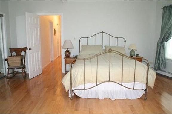 4th image of 49 Sagamore Ave APT 1B
