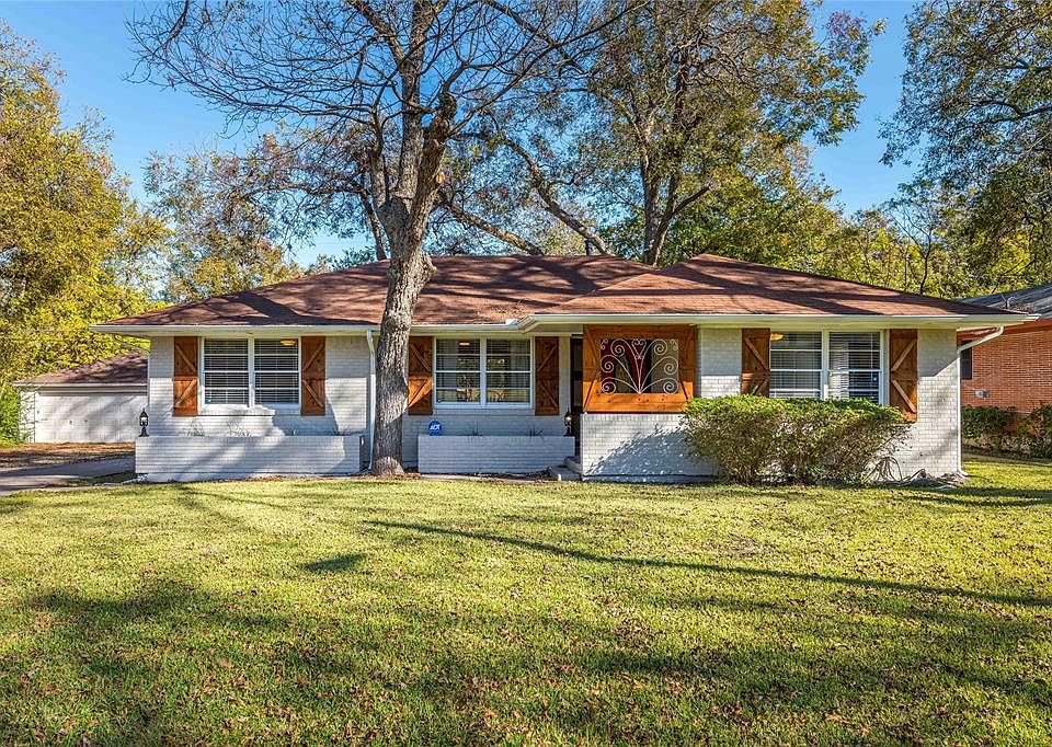 1st image of 4824 Paloduro Ln