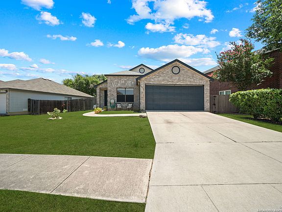 3rd image of 13314 Alder Creek