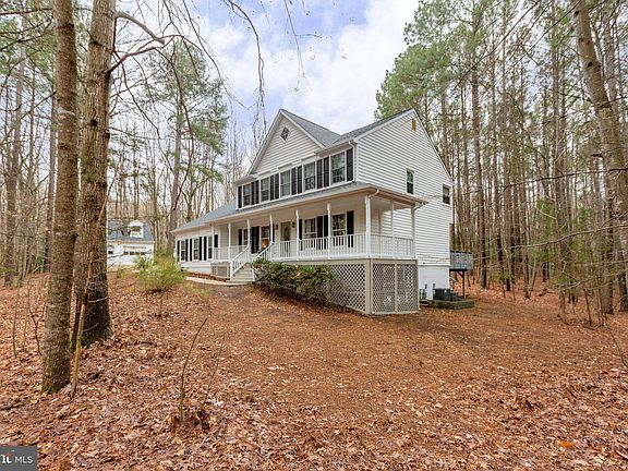 4th image of 6406 Medallion Dr