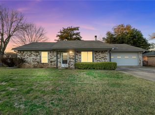 400 Simons Ave, Waco, TX 76706