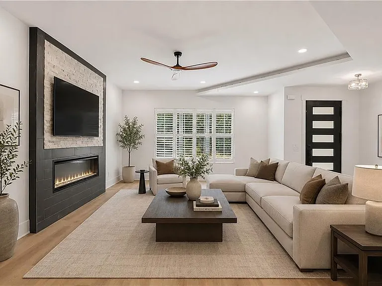 185 Brush Creek Ct — Photo 3
