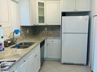 6885 NW 169th St #63A, Hialeah, FL 33015