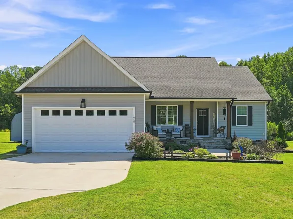 10601 W Old Spring Hope Rd, Spring Hope, NC 27882