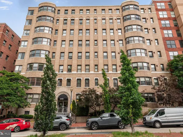 2515 K St NW APT 205, Washington, DC 20037