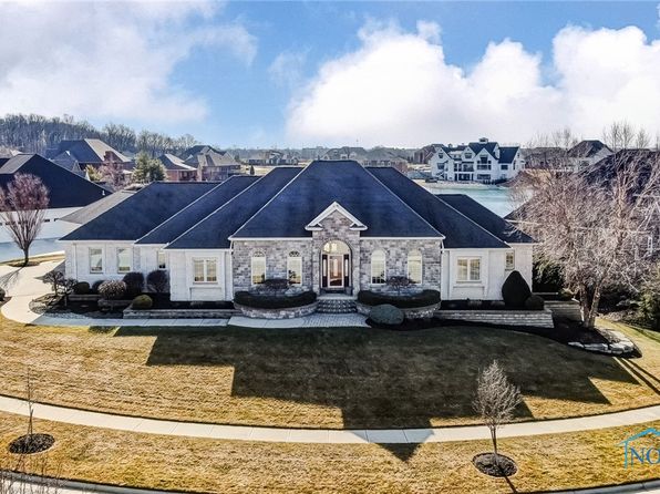 6535 Silver Lake Dr, Findlay, OH 45840