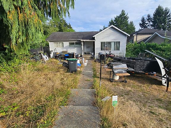 3rd image of 712 Gauthier Ave