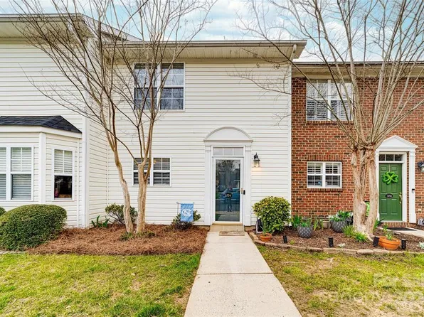 3704 Melrose Cottage Dr, Matthews, NC 28105