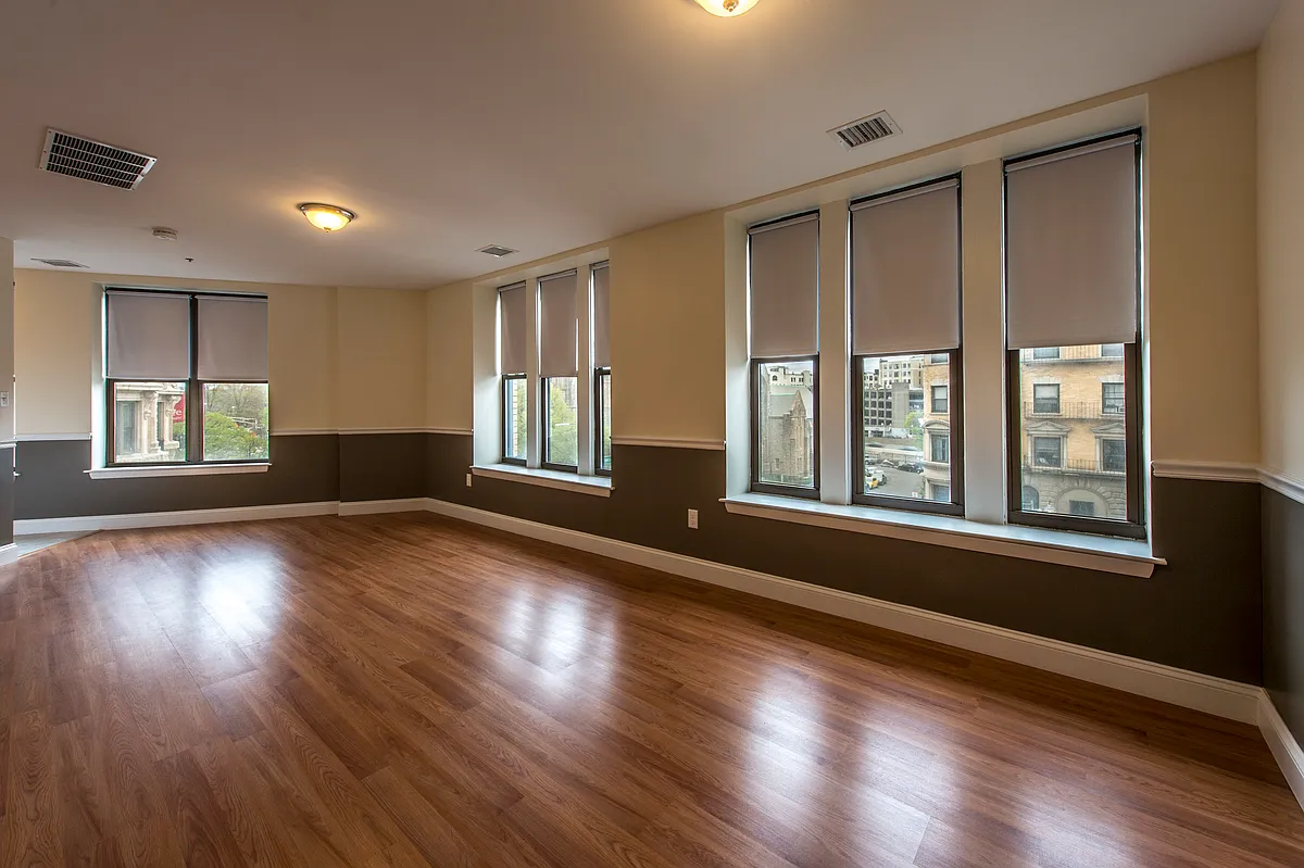 Building Photo - MBH Apartments
