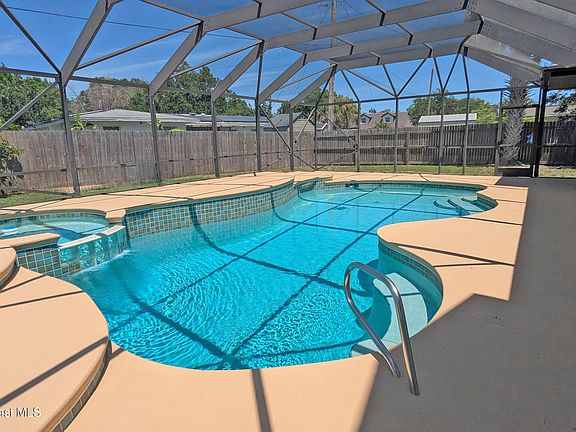 5th image of 1804 Ponderosa Ln