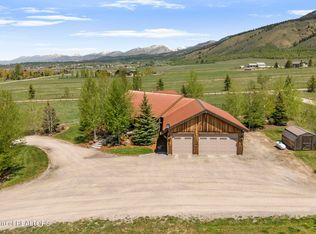 57 Rodeo Ln, Etna, WY 83118