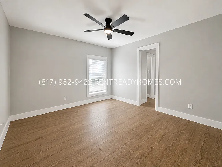 6906 Feather Creek Dr — Photo 15